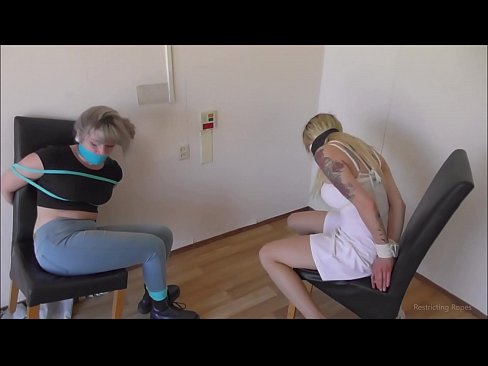 ❤️ Toksomaniulo / ligita kaj buŝoŝtopita / junulino en mizero ❤️ Pornvideo ĉe eo.com-porn-kai.ru ️❤